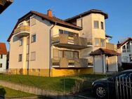Gut geschnittene und hochwertig ausgestattete 3-Zimmer Wohnung im Erdgeschoss eines 6-Familienhauses - Groß Umstadt