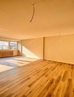 Exklusive City-Wohnung mit Kamin, Aufzug & großzügigem Grundriss - Recklinghausen