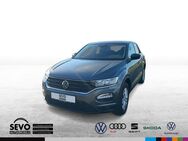 VW T-Roc, 1.0 TSI Basis, Jahr 2021 - Bönnigheim