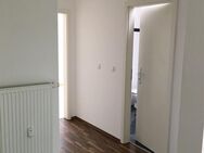 *Traumhafte Dachgeschosswohnung mit Balkon* - Markkleeberg