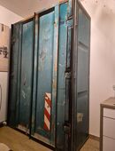 Kleiderschrank im authentischen CONTAINER-LOOK (Home24) - NEUWERTIG!! Industrial Design / Shabby Chic in 63571