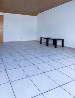 3 Zimmer-Wohnung in Lisdorf/Holzmühle (2. Wohnung im 1. OG 77 m2 650 € frei) - Saarlouis