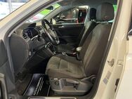 VW Tiguan Highline BMT 4M/AHK/STHZ/LED/NAVI - Bielefeld