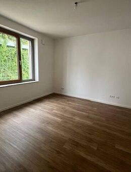 ERSTBEZUG! Schön geschnittene 4-Zimmer-Wohnung mit 2 Bädern und Loggia - Bamberg