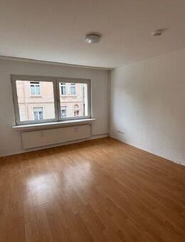 Hübsch - Hell - 2 Räume - große Küche - Diele - innenliegendes Wannenbad - Mülheim (Ruhr)