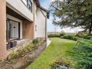Viel Platz für Ihre Ideen: Ein-/Zweifamilienhaus in Werneck -OT Vasbühl - Werneck