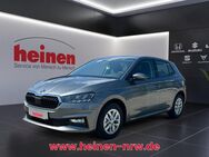 Skoda Fabia, 1.0 TSI Selection, Jahr 2024 - Bergkamen