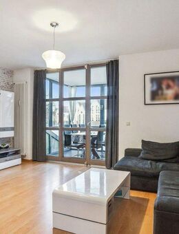 Helle 2-Zimmer-Wohnung mit Wintergarten - Gröbenzell