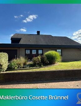 Attraktives und sehr geräumiges Einfamilienhaus mit Einliegerwohnung für 2 Generationen mit Garten und Garage - Ankum