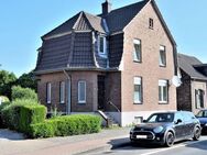 Charakteristisches Einfamilienhaus nahe Klever Zentrum - Kleve (Nordrhein-Westfalen)