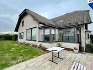 Gepflegtes Ein- bis Zweifamilienhaus in Brake zu verkaufen! - Bielefeld