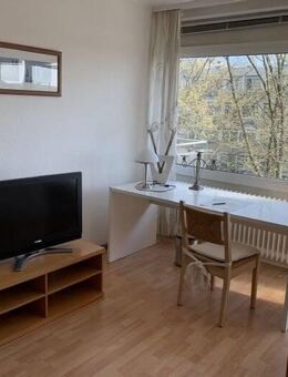Eschborn-Niederhöchstadt, möblierte 1 Zimmer Wohnung, Balkon und ruhig gelegen - Eschborn
