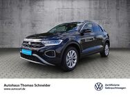 VW T-Roc, 1.5 TSI Life Park A, Jahr 2023 - Reichenbach (Vogtland)