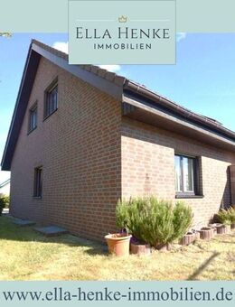 Schönes, freistehendes Einfamilienhaus mit 6 Zimmern, Keller + Garage in beliebter Lage. - Bad Harzburg