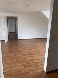 Charmante Dachgeschosswohnung mit tollem Ausblick