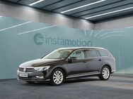 VW Passat Variant, 2.0 TDI Elegance IQ Light, Jahr 2022 - München