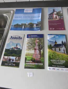 Kirchenführer, verschiedene zu verschenken - Stuttgart