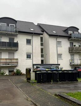 Dachgeschosswohnung in Dörentrup zu verkaufen. - Dörentrup