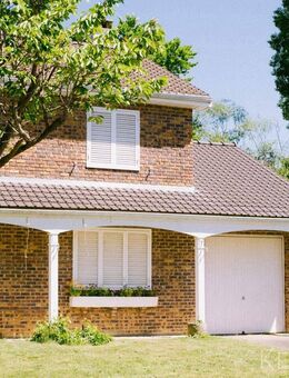 Stilvolle Backsteinvilla mit großzügigem Garten vor den Toren Berlins - Falkensee