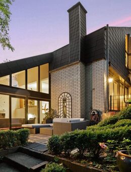 # Split-Level-Haus am See # - Bonn