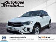 VW T-Roc 1.5 TSI Style ab 3,99% ACC Navi LED-Matrix Park Ass. Lane Ass. Sitzh. DAB+ - Schnaittach