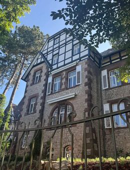 Einzigartige 4- Zimmer- Maisonette- Wohnung in einem der schönsten Häuser im Ostviertel- komplett neu saniert - Göttingen