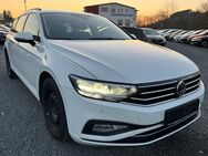 VW Passat Variant, 2.0 TDI Business PDCvo hi Front Massage-Sitz, Jahr 2020 - Boxberg (Baden-Württemberg)