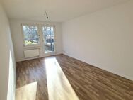 Ihr neues Zuhause! Helle Drei-Zimmer-Wohnung mit Balkon - Chemnitz