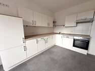 Großzügiges Wohnen neu definiert - Frisch sanierte Traumwohnung mit Balkon & zwei Tageslichtbädern - Chemnitz