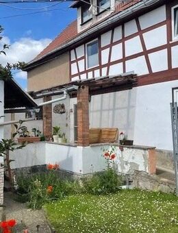 Ehemaliger Bauernhof in idyllischer und ländlicher Lage - Uhlstädt-Kirchhasel