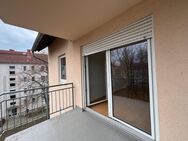 * schicke 2-Zimmer-Wohnung * Balkon * Lift * für Selbstnutzer geeignet * - Leipzig