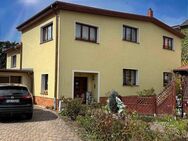 Zweifamilienhaus mit Büro, Garten und Doppelgarage - Cottbus