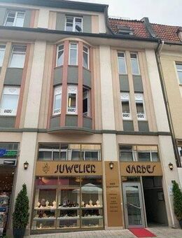 Fußgängerzone: geräumige 3-Zimmer-Wohnung mit Wintergarten und Dachterrasse - Bad Salzuflen