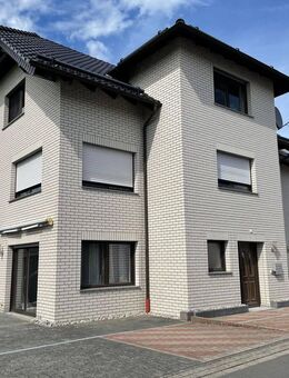 Ihr Zuhause in bester Lage! Gepflegte Wohnung in attraktivem 3-Familienhaus - Bad Marienberg (Westerwald)