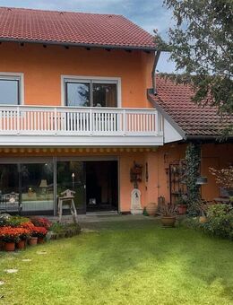 Komfort & Charakter in Eching: 5 Zimmer, Garten, Sauna warten auf eine nette Familie! DG ausbaubar. - Eching (Regierungsbezirk Oberbayern)