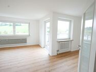 *Investmentchance in Deggendorf* PROVISIONSFREI*: 2-Zimmer-Wohnung mit Fernblick und zentraler Lage - Deggendorf