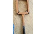 Alter Holz Tennisschläger mit Spanner (Vintage) - Stuttgart