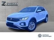 VW T-Roc, 1.0 TSI Life 110 LIFE, Jahr 2024 - Sankt Wendel Zentrum