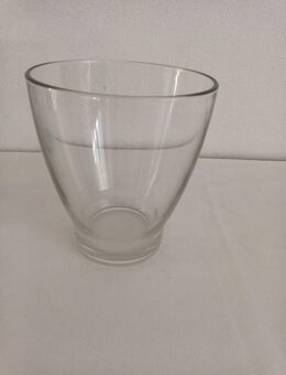 Glas Vase Dekovase Hohe ca. 17cm Durchmesser ca. 15cm - Essen