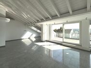 4-Zimmer-Penthouse, ca. 125 m² Wohnfläche, 2 Balkone, Baujahr 1999, Aufzug, TG-Stellplatz! - Korntal-Münchingen