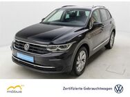 VW Tiguan, 2.0 TDI LIFE STAND IQ LIGHT, Jahr 2024 - Berlin