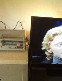 Philips VR2340 Video 2000 mit Scartanschluss und Stereo - Oberhaching