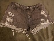 Jeansshorts zu verkaufen - Schwerin