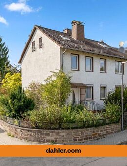 Reiheneckhaus mit 2 Wohneinheiten, Garage und großem Garten in schöner Lage am Jungfernkopf - Kassel