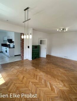 Großzügige und helle 3-Zimmer-Wohnung mit zwei Balkonen in Cham - Cham