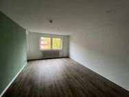 Moderne 2,5-Zimmerwohnung mit Einbauküche und Charme in Heide - Wohnen auf höchstem Niveau! - Heide