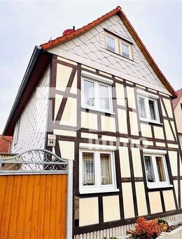 Solides Fachwerkhaus mit Nebengebäude in idyllischer Lage mit Garten und Garage - Breitenworbis