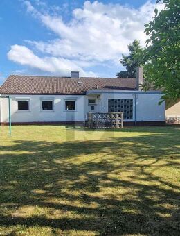 PLATZ, GARTEN, MÖGLICHKEITEN - IDEAL FÜR FAMILIEN - Elze