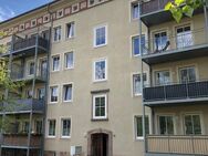2.OG mit Laminat, Balkon und Wanne - City-NAH - Chemnitz