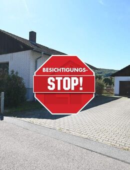 Wohnen auf einer Ebene! Bungalow mit Doppelgarage in Berching - Berching